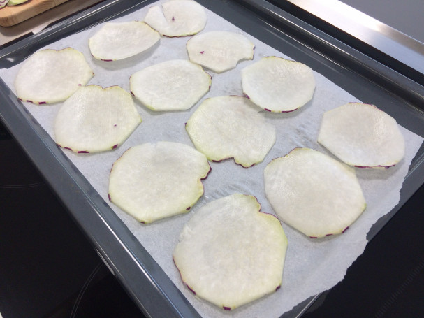 Kålrabi laves til chips