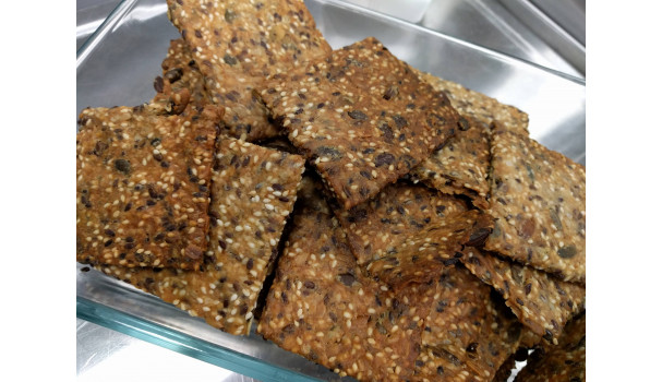 Knækbrød med knuste insekter - et ekstra proteinfyld, som ikke kunne smages
